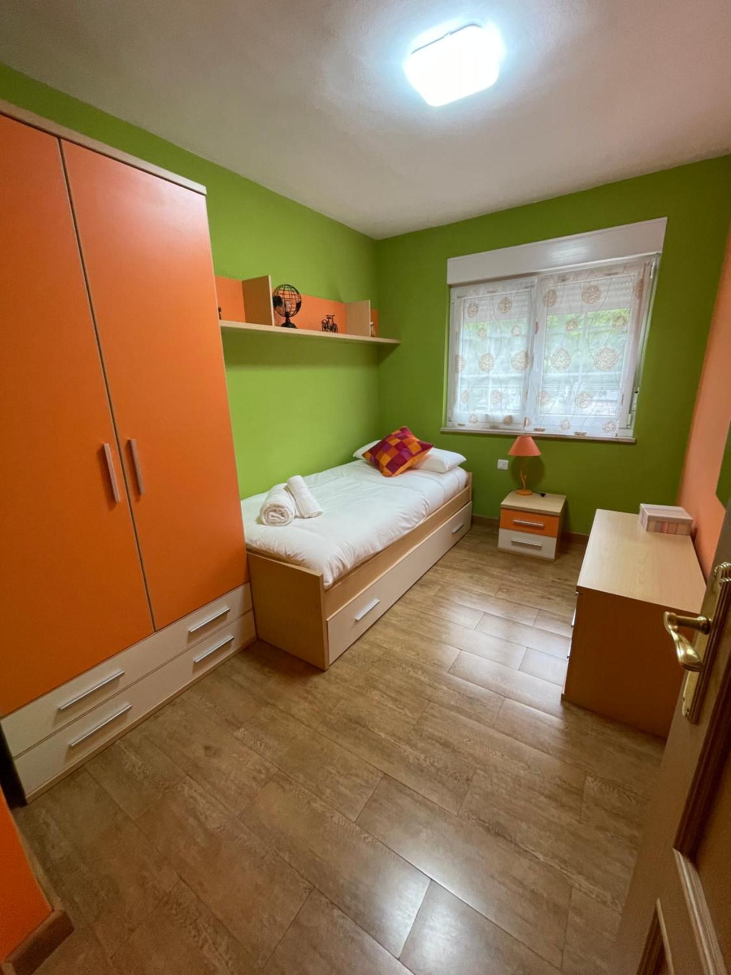 Cerredo Apartamento La Veiga מראה חיצוני תמונה